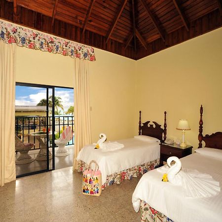 Rooms On The Beach Νεγκρίλ Εξωτερικό φωτογραφία