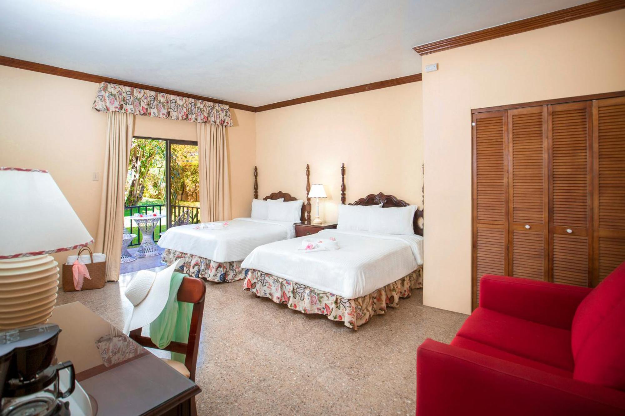 Rooms On The Beach Νεγκρίλ Εξωτερικό φωτογραφία