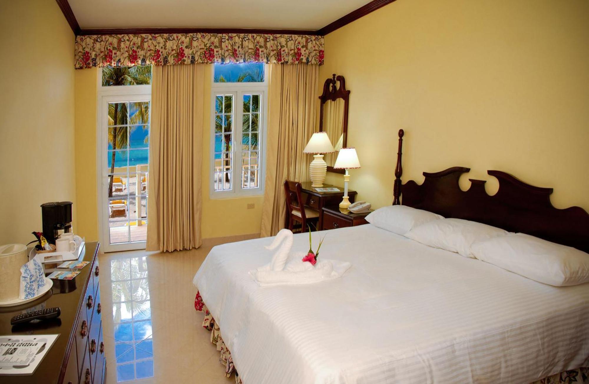 Rooms On The Beach Νεγκρίλ Εξωτερικό φωτογραφία